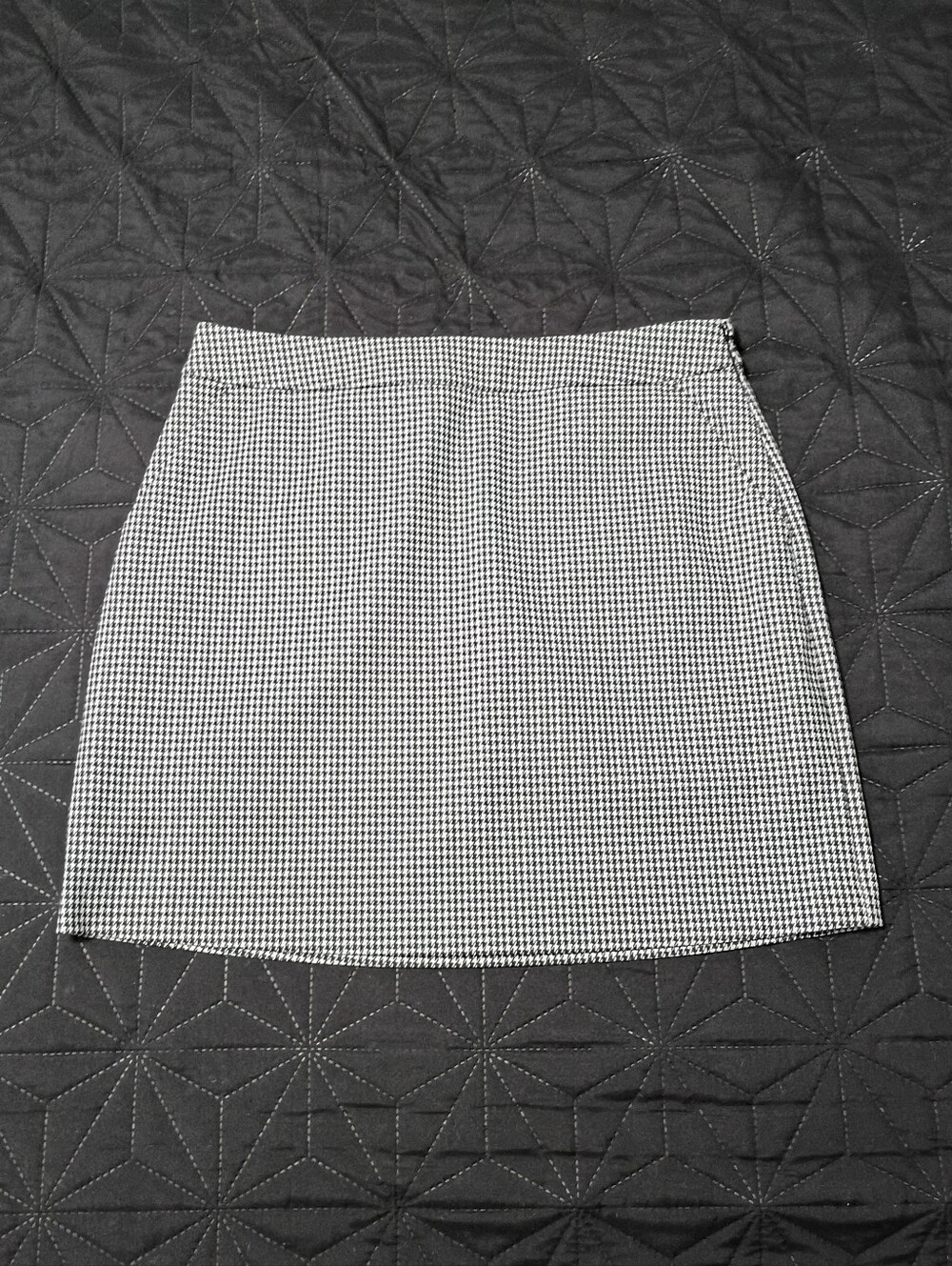 **2/$20 SALE - Classic Grey, Black & White Ricki's Mini Skirt